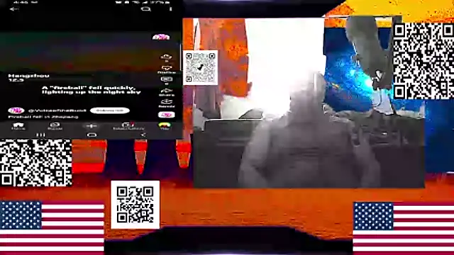 הופעת וובקאם של RussellTaylorLacy
