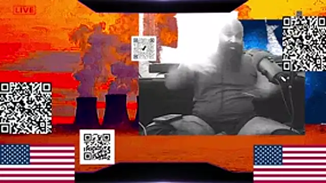RussellTaylorLacy Show in webcam