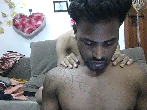 Hunkytop Show in webcam