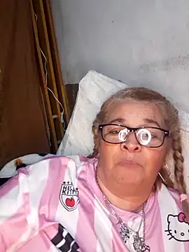 momismilf544's Live Chat Room