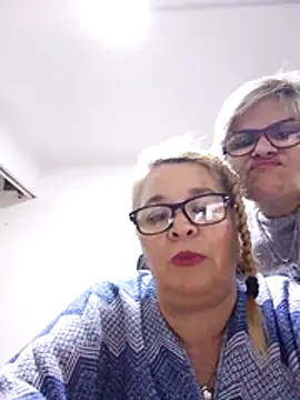 momismilf544 XXX чат на живо