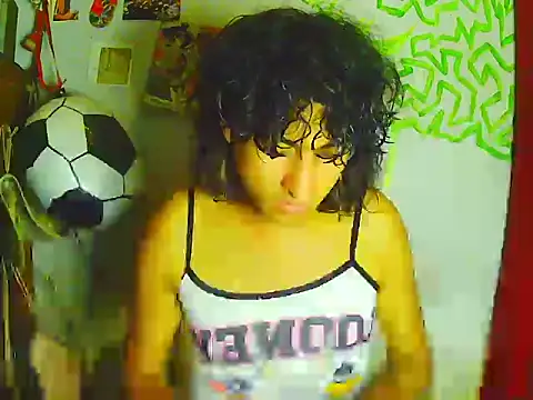 RAMONA_TIJERAX Adlı Modelin Web Kamerası Şovu