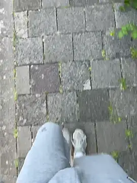 your_boy_NL: διαδικτυακό σόου στην κάμερα