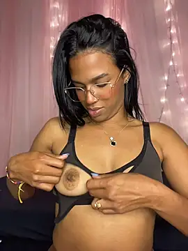 แชท XXX สดของ FlorSalvaje_