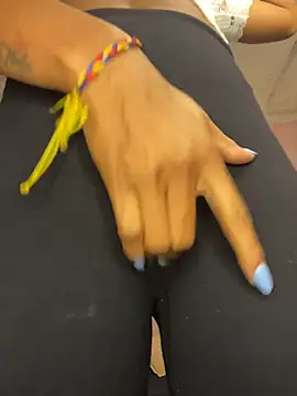 แชท XXX สดของ FlorSalvaje_