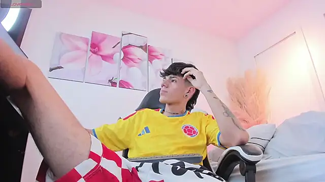 Tommy_valverde – webcam-show