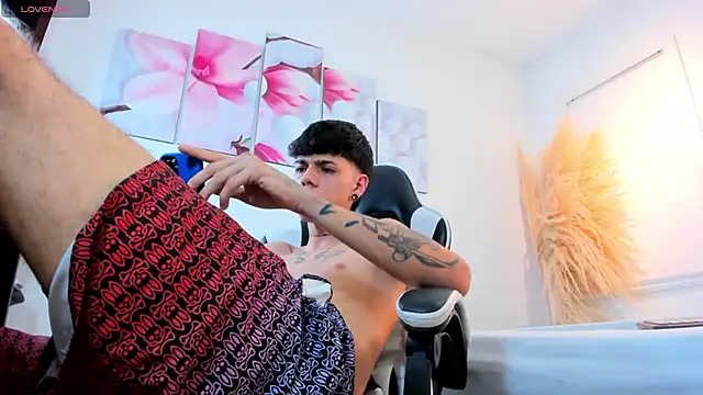 Tommy_valverde Webcam-Show