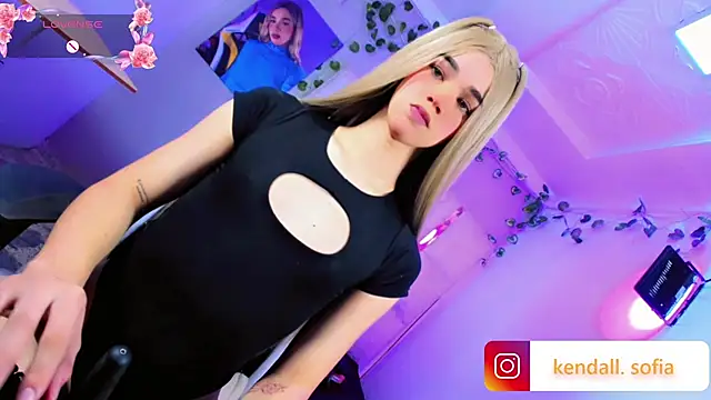 Show de Sophiaa_doll_ na webcam