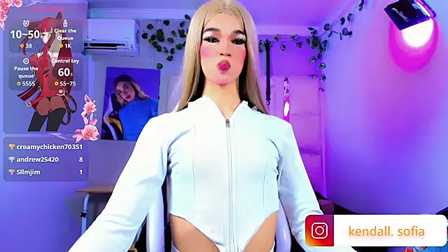 Sophiaa_doll_ Webcamshow