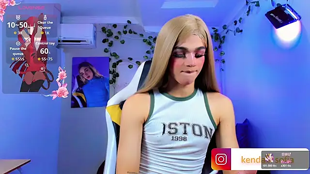 Sophiaa_doll_'s Webcam Show