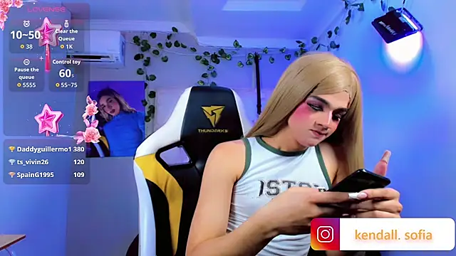 Sophiaa_doll_ Webcam show