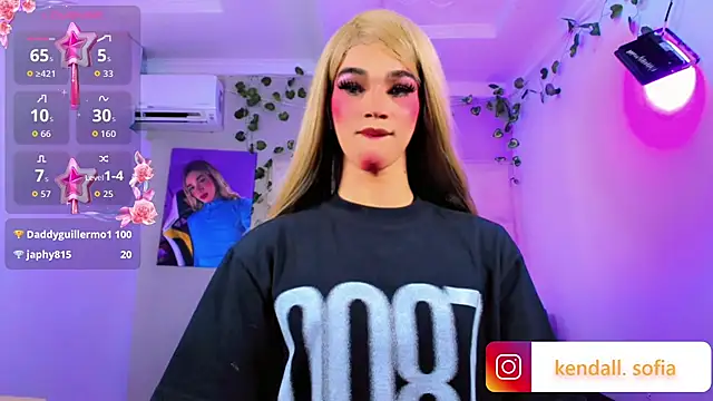 Sophiaa_doll_ Show Webcam
