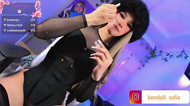 Sophiaa_doll_ 网络视讯表演