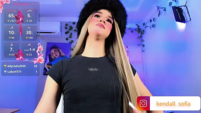 Sophiaa_doll_ Show Webcam