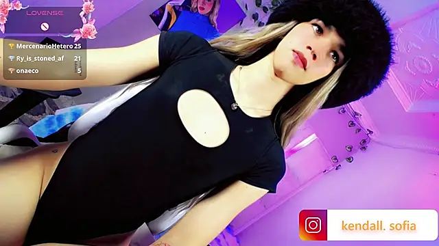 Sophiaa_doll_ webkamerás műsora
