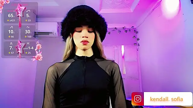 Sophiaa_doll_'s Webcam Show