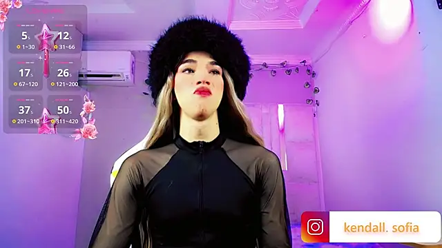 Sophiaa_doll_ 网络视讯表演