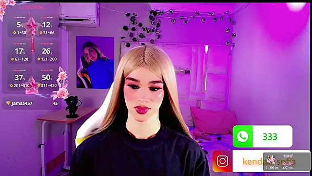 Show modela Sophiaa_doll_ na web-kameri