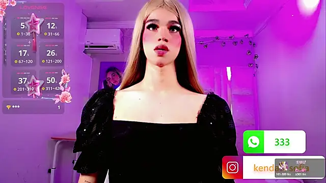 Show modela Sophiaa_doll_ na web-kameri