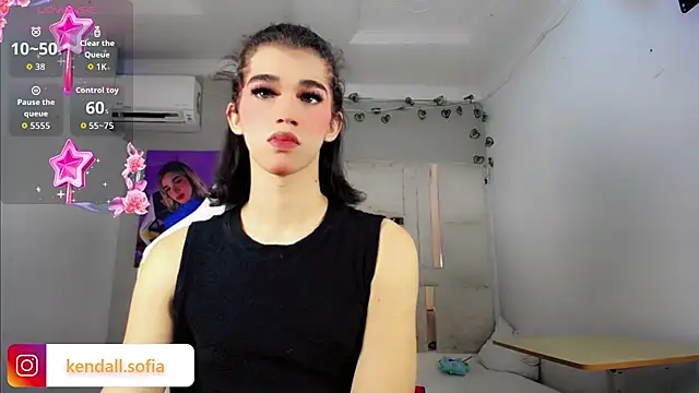 Sophiaa_doll_ Webcamshow