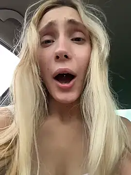 Pink_Kiss' Webcam Show