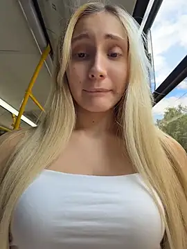 Pink_Kiss' Webcam Show