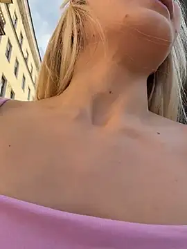 Pink_Kissn Webbikameraesitys