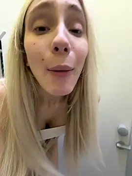 Pink_Kiss – Kamerová šou
