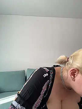 Chat XXX en directo de Avery_Wilson