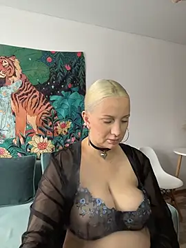 Avery_Wilson Live XXX-chat