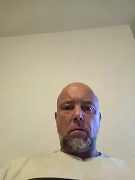 Show webcam de HornyDaddyMuscle