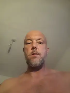 Pertunjukan Kamera Web HornyDaddyMuscle