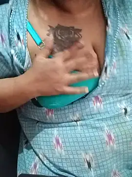 deepika-mallus' Webcam Show