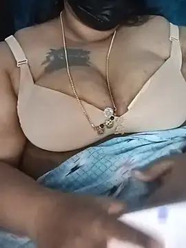 deepika-mallus' Webcam Show