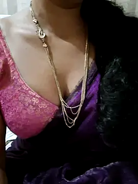 SubhadraTelugu's Live XXX Chat