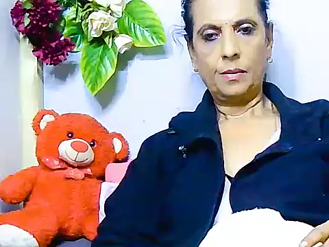 צ'אט XXX בשידור חי של Hot_queen58