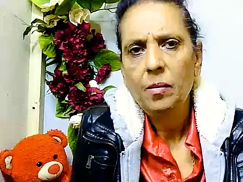 Hot_queen58's Live XXX Chat