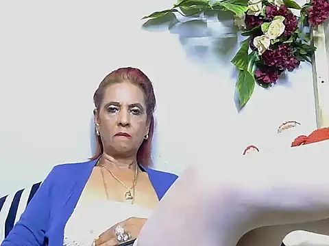 Hot_queen58: απευθείας συνομιλία ΧΧΧ