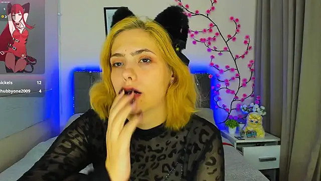Chat XXX en directo de DellaRows