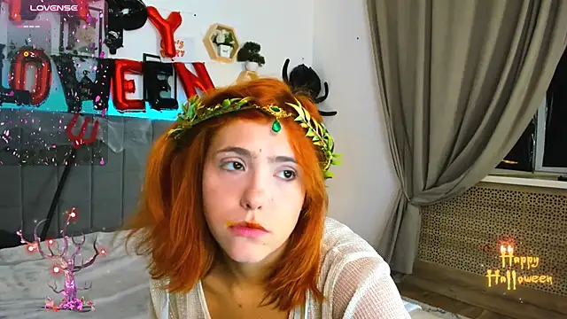 DellaRows' Live XXX Chat