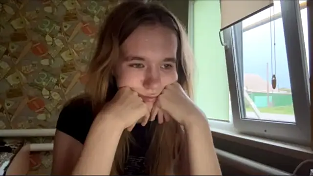 XXX chat uživo modela LeomaJee