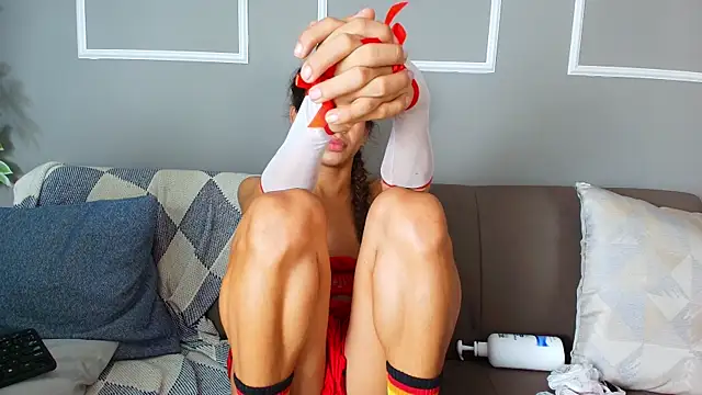 bloom_apple's Webcam Show