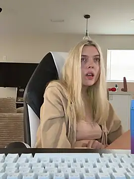Rainsworld420's Webcam Show