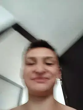 DIEGO_JONES Show in webcam