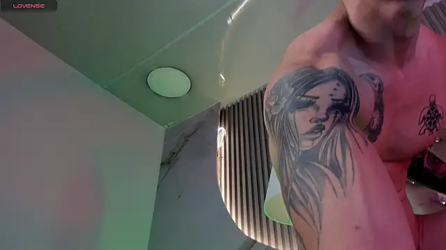 DIEGO_JONESのウェブカメラショー