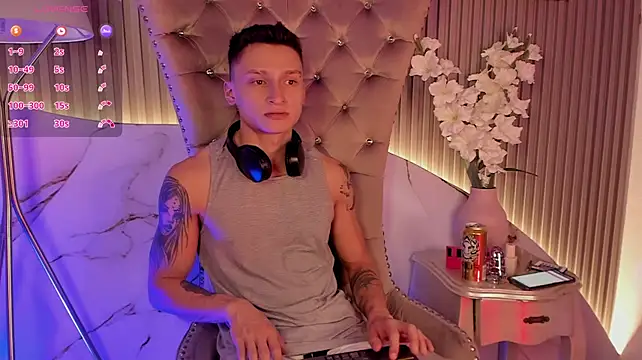 Show de DIEGO_JONES na webcam