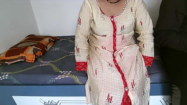 Miss_Sanika Webcam show