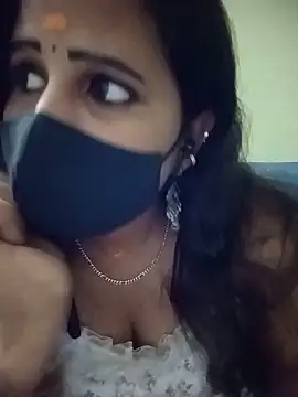 Show de Tamil_Rani- na webcam