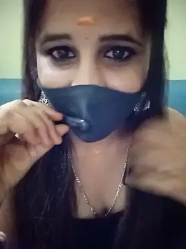 Tamil_Rani- Adlı Modelin Web Kamerası Şovu