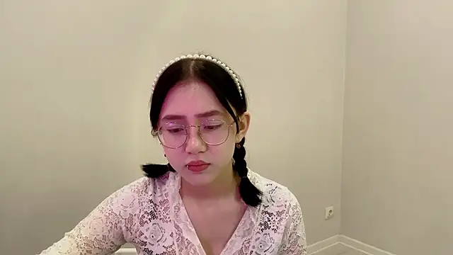 SolvedGlobe's Webcam Show